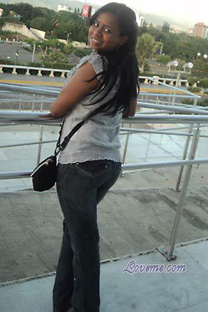 126674 - Yanira Alter: 38 - Dominican Republic