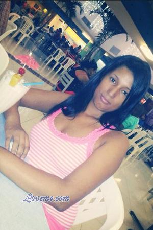 144555 - Arisleyda Alter: 30 - Dominican Republic