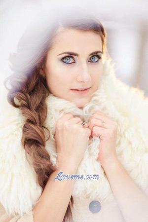 198301 - Alexandra Alter: 33 - Russland