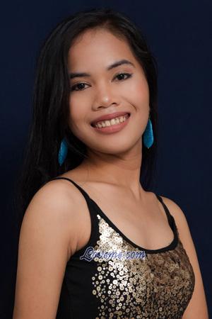 201897 - Daisy Alter: 22 - Philippinen