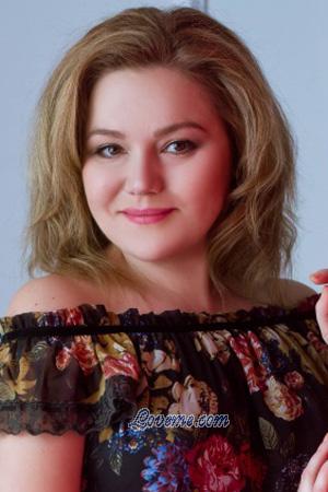 205366 - Juliya Alter: 44 - Ukraine