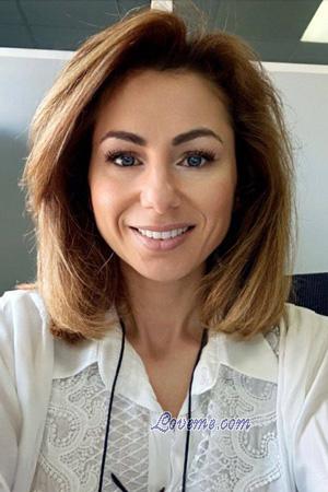 221681 - Tetiana Alter: 44 - Ukraine