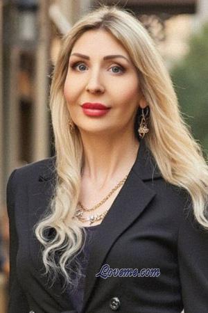 222951 - Nataliia Alter: 44 - Ukraine