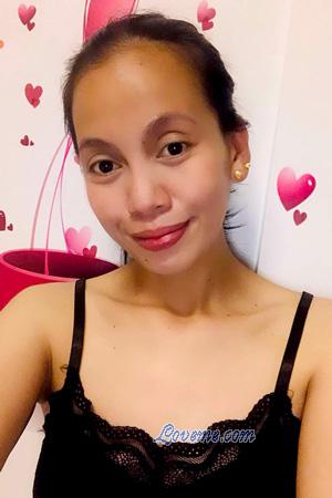 Ladies of Philippinen