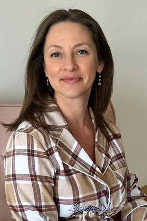 223091 - Lyubov Alter: 44 - Ukraine