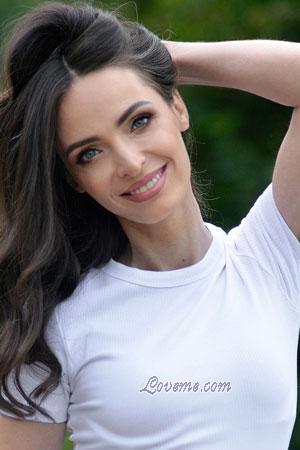 223878 - Yuliya Alter: 42 - Ukraine