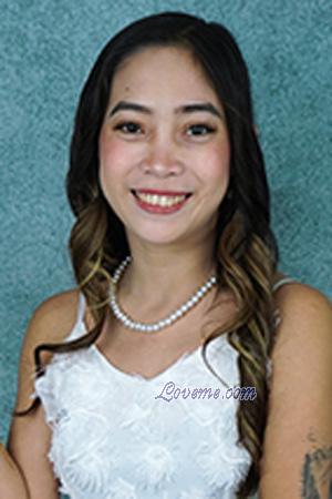 Ladies of Philippinen