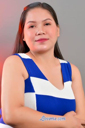 Ladies of Davao Stadt