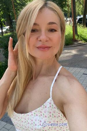 224224 - Valentina Alter: 46 - Ukraine