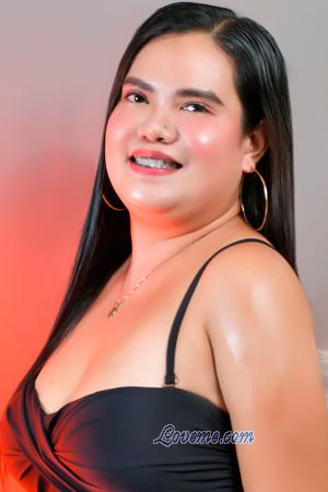 224305 - Rochielle Alter: 27 - Philippinen