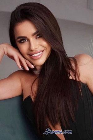 224543 - Olena Alter: 28 - Ukraine