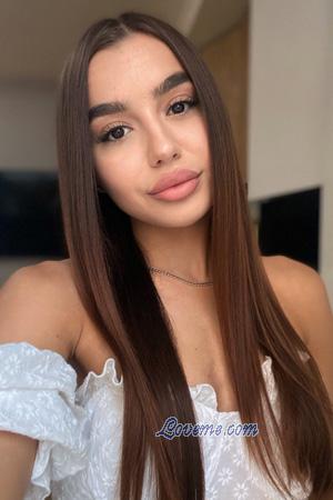 224547 - Alisa Alter: 23 - Ukraine