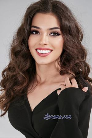 224577 - Kateryna Alter: 21 - Ukraine