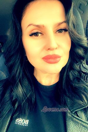 224599 - Halyna Alter: 40 - Ukraine