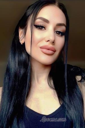 225569 - Yevheniia Alter: 36 - Ukraine