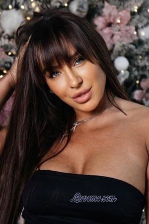 225985 - Nadiia Alter: 41 - Ukraine