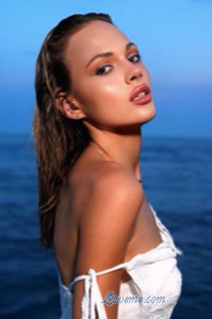 226375 - Arina Alter: 21 - Ukraine