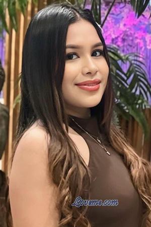 226411 - Nexcelet Alter: 33 - Kolumbien