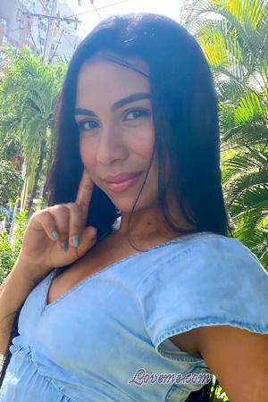 226702 - Yoselin Alter: 32 - Kolumbien