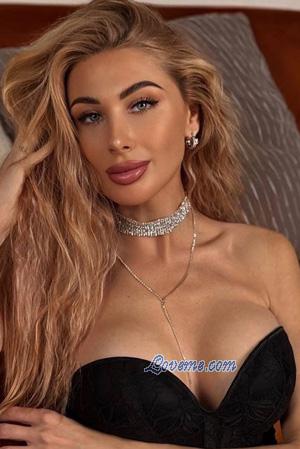 227358 - Anna Alter: 35 - Ukraine