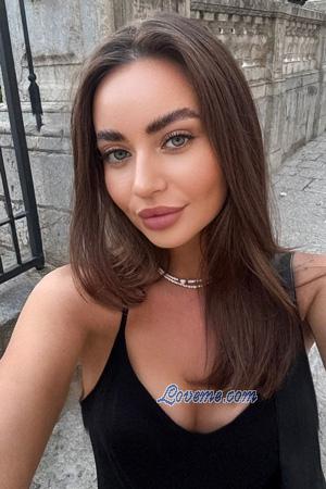 227852 - Nataliia Alter: 27 - Ukraine