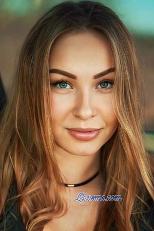 227854 - Elena Alter: 30 - Ukraine