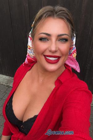 228276 - Irma Alter: 42 - Ukraine