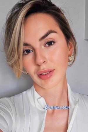 228620 - Yana Alter: 34 - Ukraine