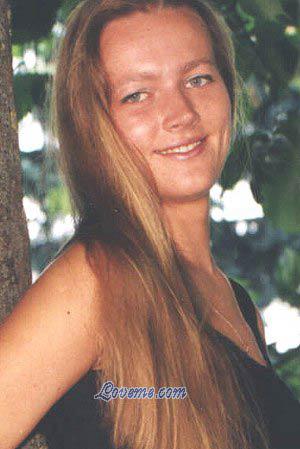 58086 - Olga Alter: 33 - Russia