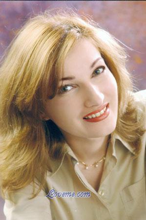 58208 - Nelya Alter: 37 - Ukraine