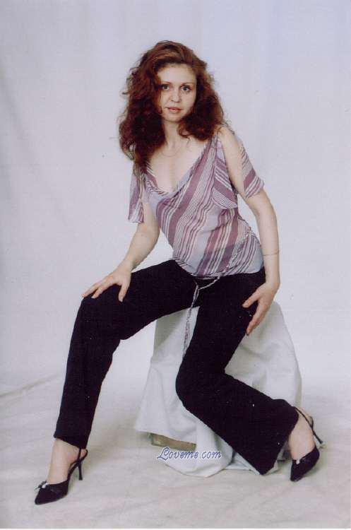 72195 - Olena Alter: 31 - Ukraine