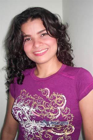 86770 - Aide Alter: 27 - Kolumbien